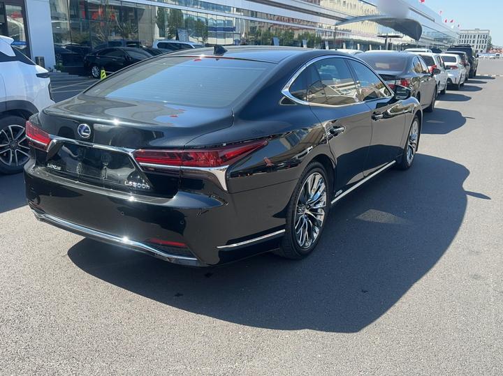 LS 2018 500h Executive China VI photo 5