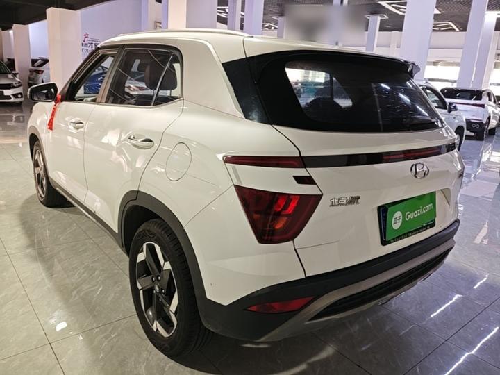 ix25 2020 1.5L CVT GLS Smart photo 4