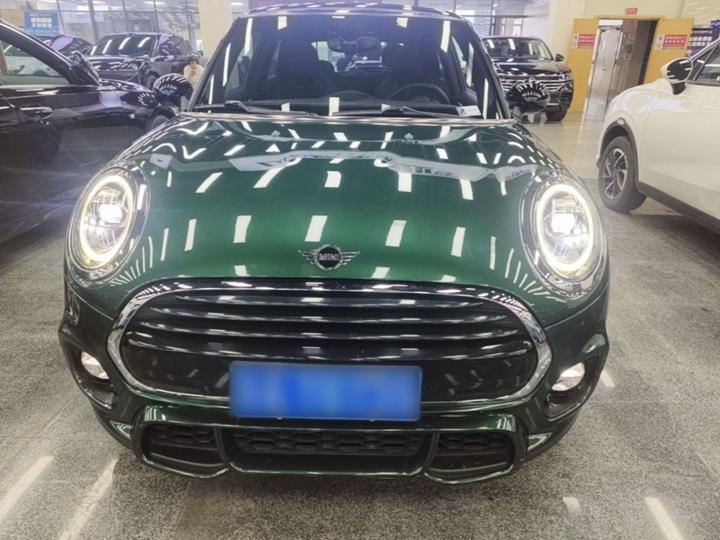 2018 1.5T COOPER photo 2