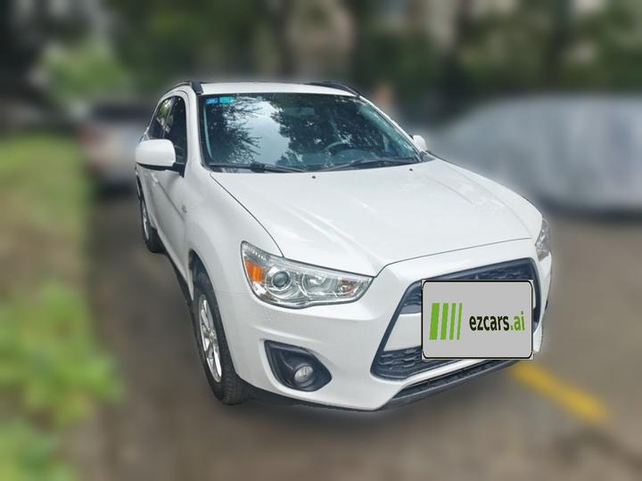 ASX 2013 2.0L CVT RWD Elite photo 3