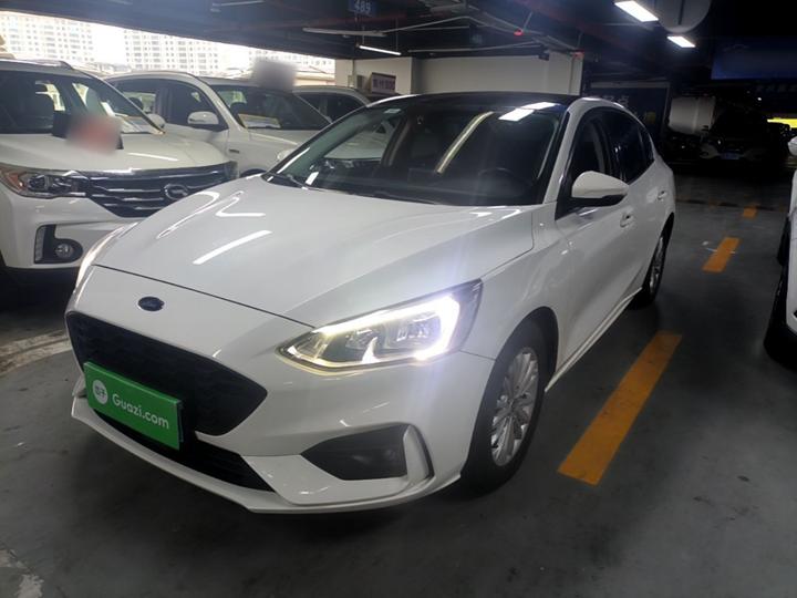 Focus 2020 Sedan EcoBoost 180 AT