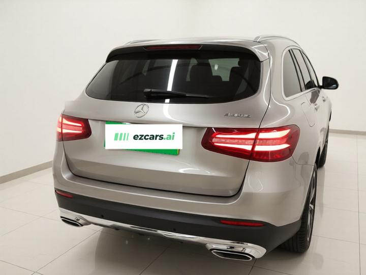 GLC 2019 GLC 200 L 4MATIC photo 4