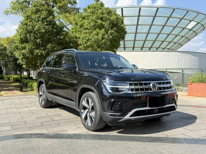 Teramont 2023 Facelift 380TSI AWD Luxury photo 3