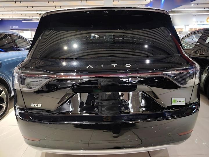 HIMA AITO M9 2024 EREV Ultra 42kWh 6-Seater photo 5