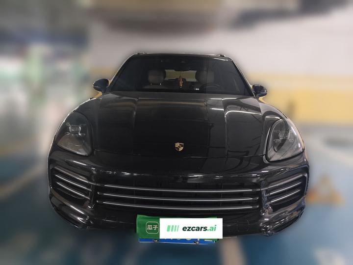 2018 Cayenne 3.0T photo 2