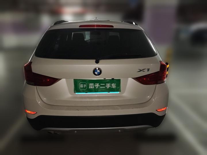 X1 2015 sDrive18i Leading photo 5