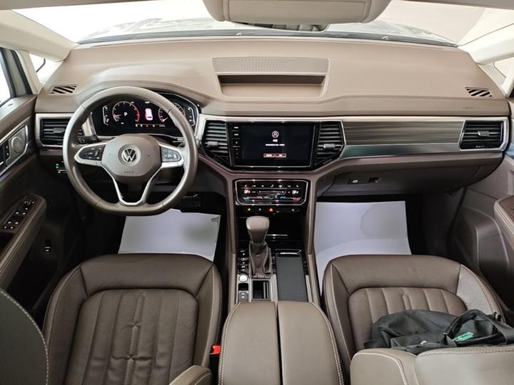 Viloran 2020 330TSI Luxury photo 5