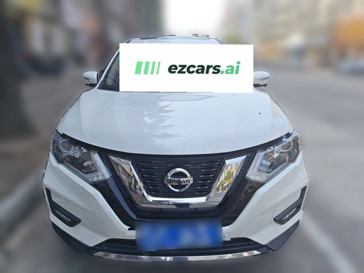 X-Trail 2017 2.0L CVT Comfort 2WD photo 2