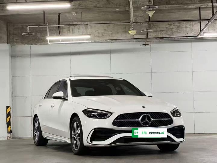 C-Class 2022 Facelift C 200 L Sport photo 3