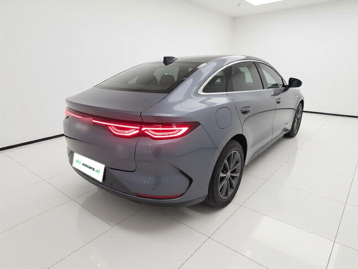 Qin L 2025 EV 470KM Leading photo 6