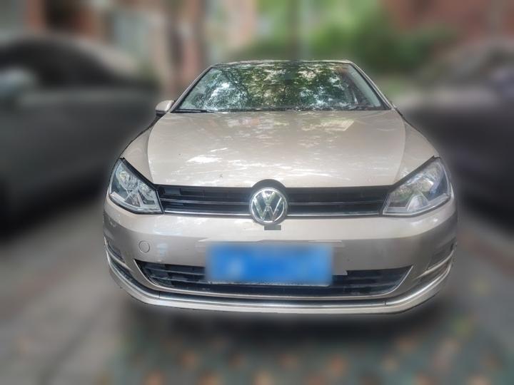 Golf 2015 1.4TSI AT Comfort photo 2