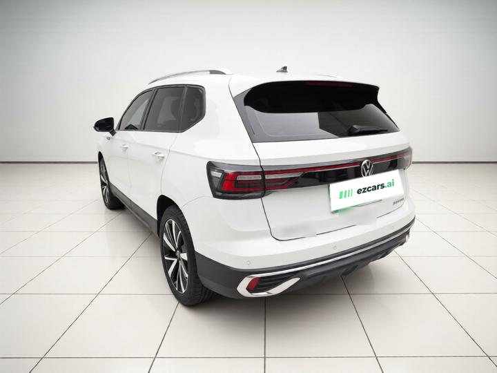 Tharu 2023 300TSI RWD photo 4