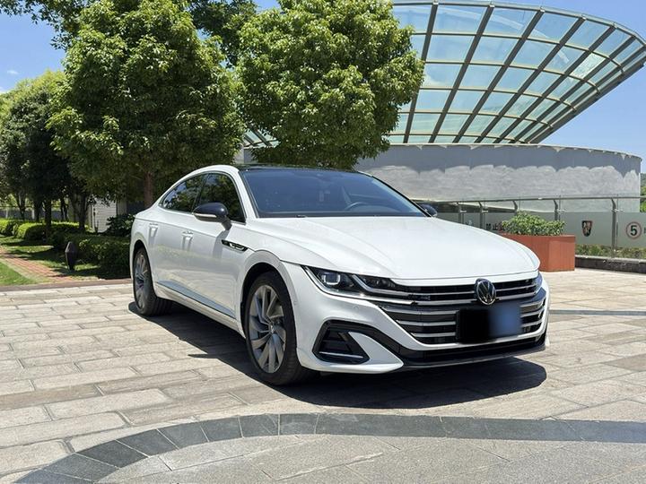 FAW-Volkswagen CC 2024 380TSI photo 3