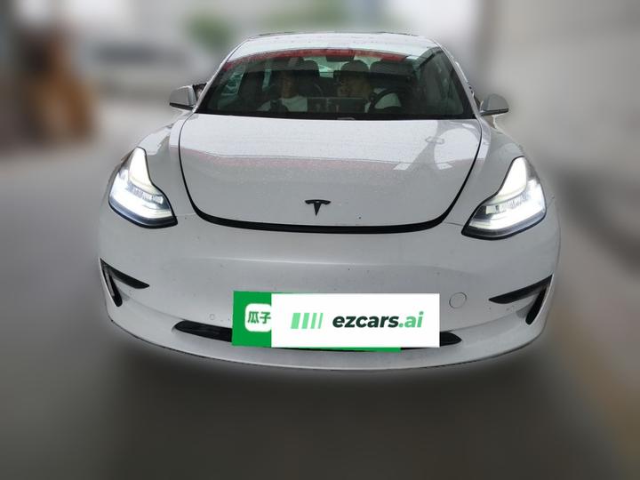 Model 3 Imported 2019 Long Range AWD photo 2