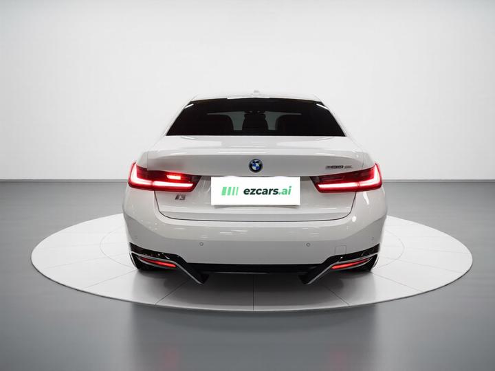 i3 2022 eDrive 35 L photo 3