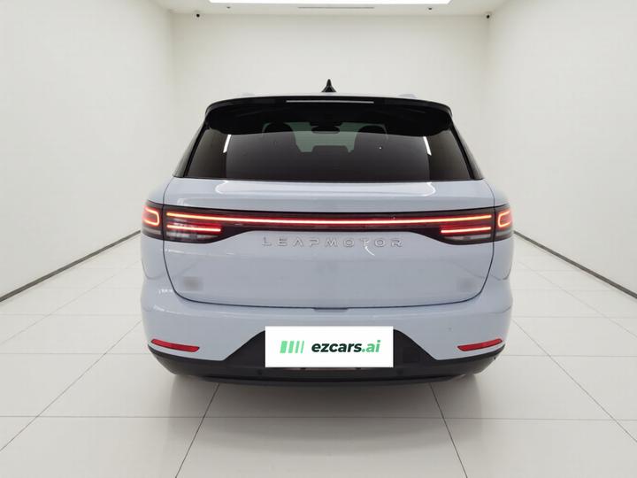 Leapmotor C11 2024 EV 580 Exclusive photo 5