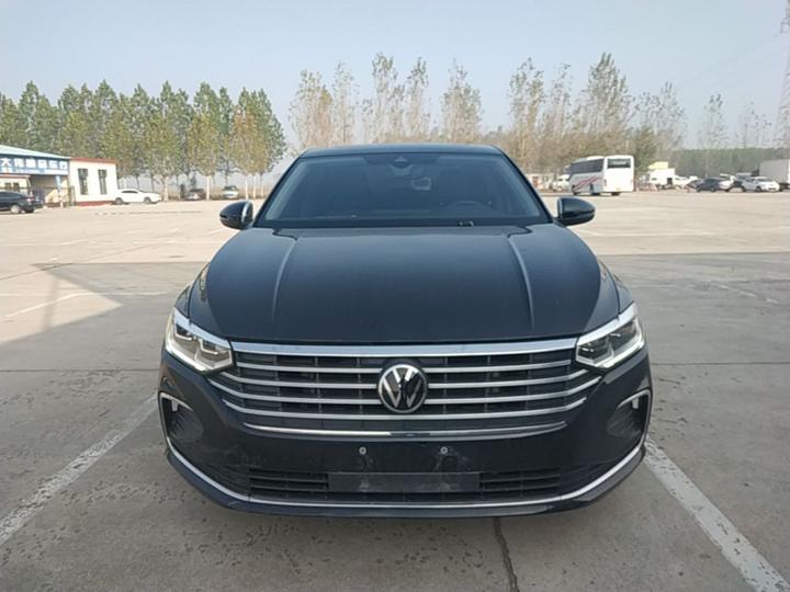 Lavida 2024 1.5L AT photo 2