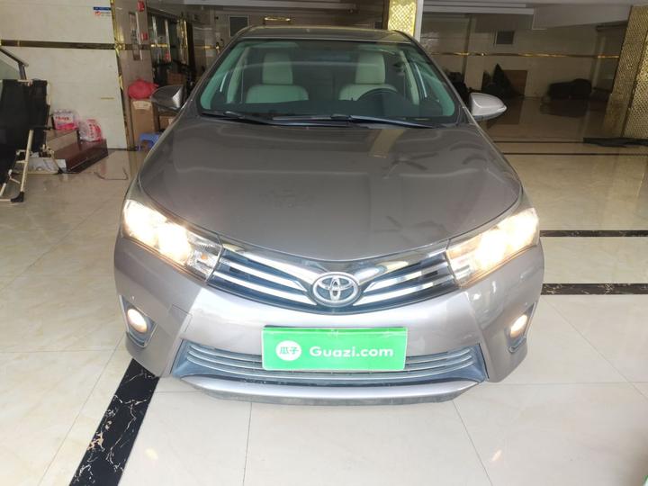 Corolla 2014 1.6L CVT GL-i photo 2