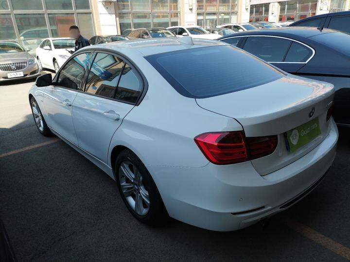 3 Series 2015 320i Sport Design Package photo 4