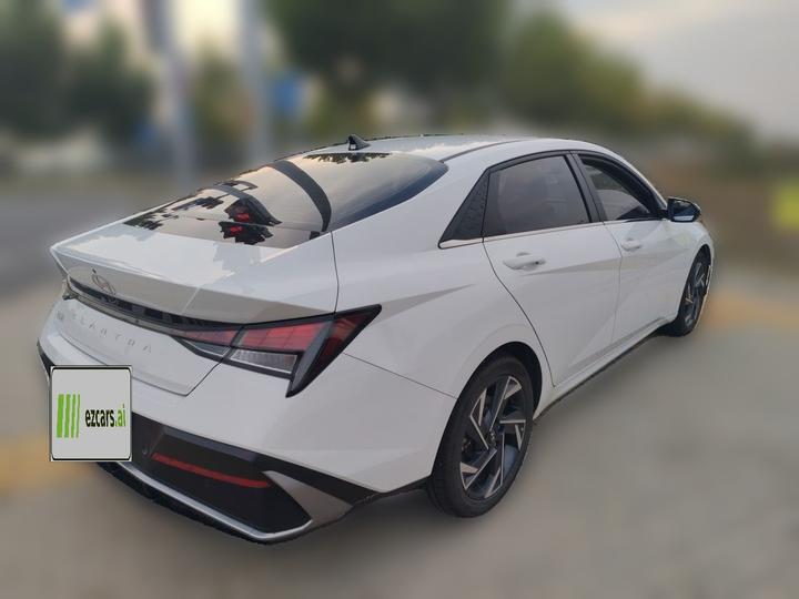 Elantra 2023 1.5L CVT GLX Elite photo 4