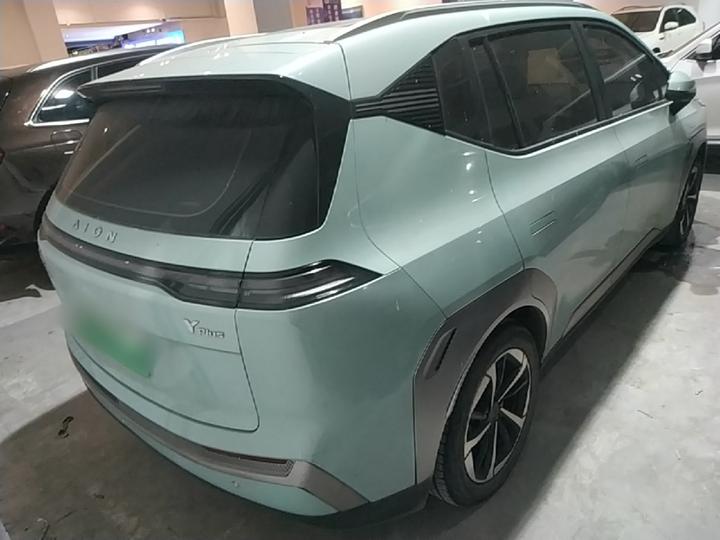 AION Y 2022 Plus 70 photo 4