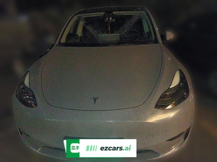Model Y 2021 Facelift Long Range AWD photo 2
