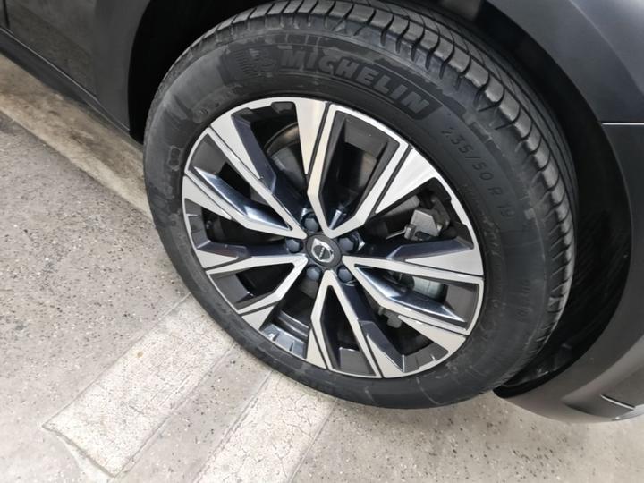 V90 2024 Cross Country B5 AWD photo 8