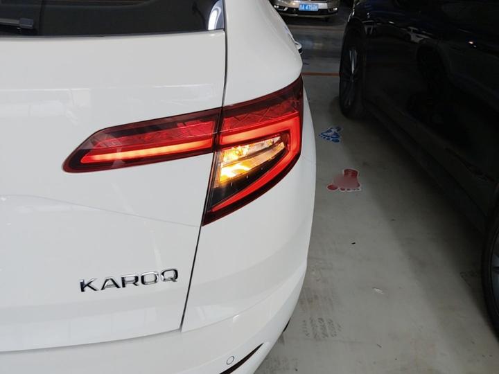 Karoq 2022 TSI280 Premium photo 7