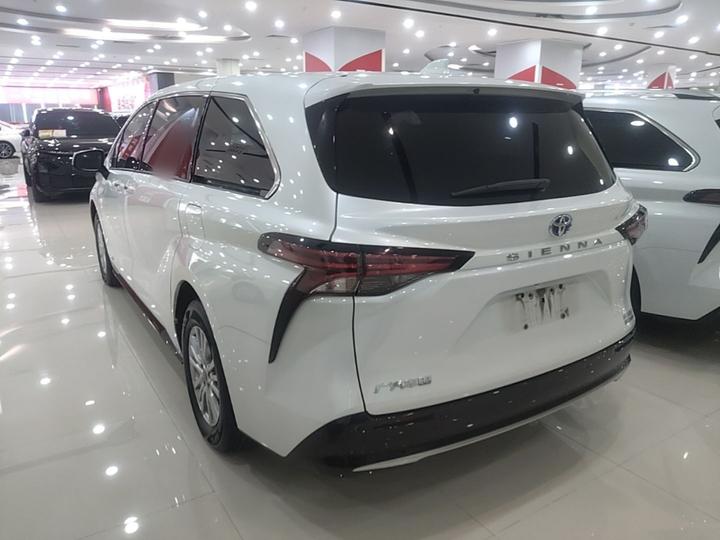 Sienna 2021 2.5L Hybrid Premium photo 4