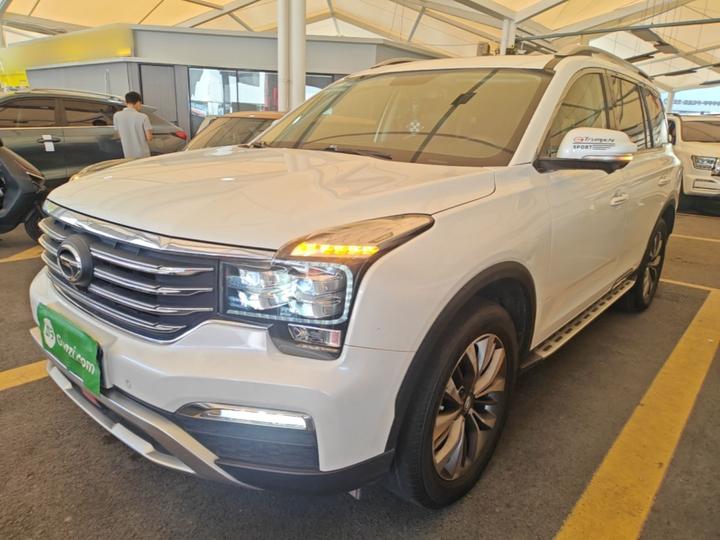 GAC Trumpchi GS8 2017 320T RWD Luxury Connected 7-Seater