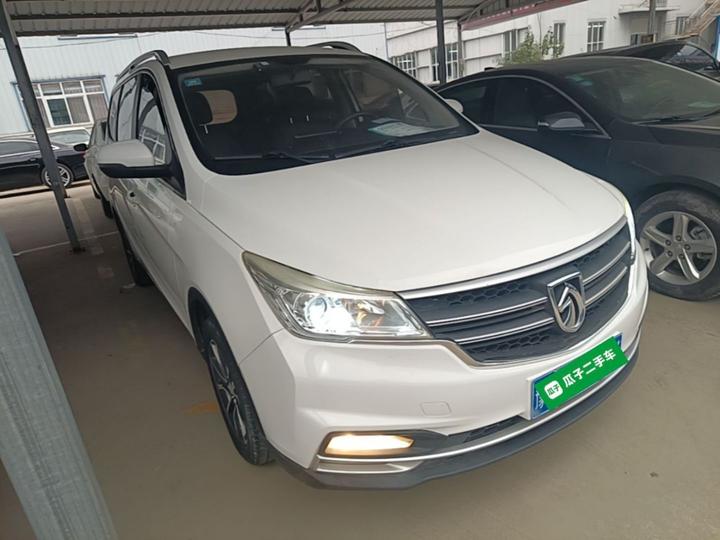 730 2019 1.5L MT Fashion 7-Seater China VI photo 3