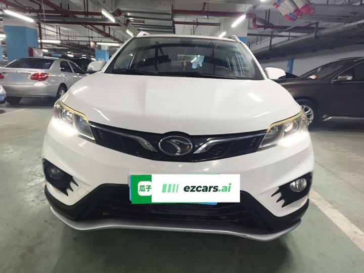 DX3 2018 1.5T CVT Premium photo 2