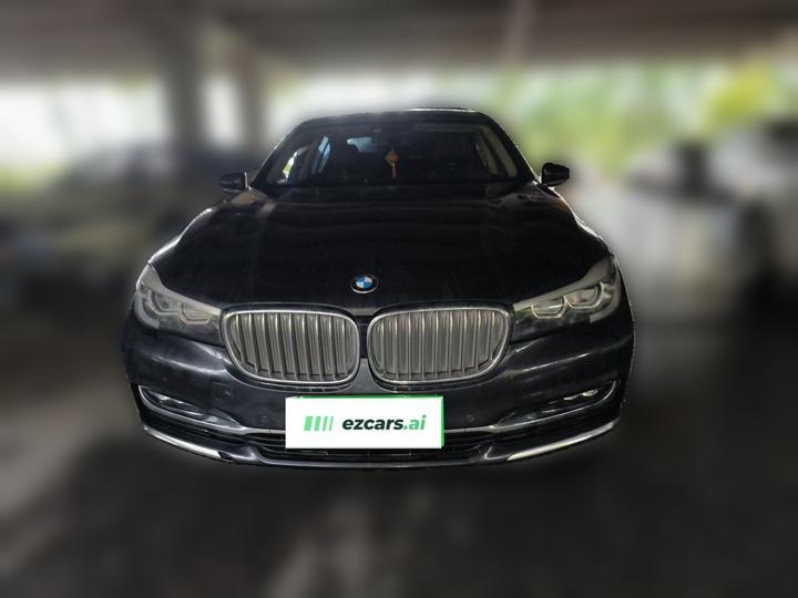 7 Series 2018 730Li Leading Excellence photo 2