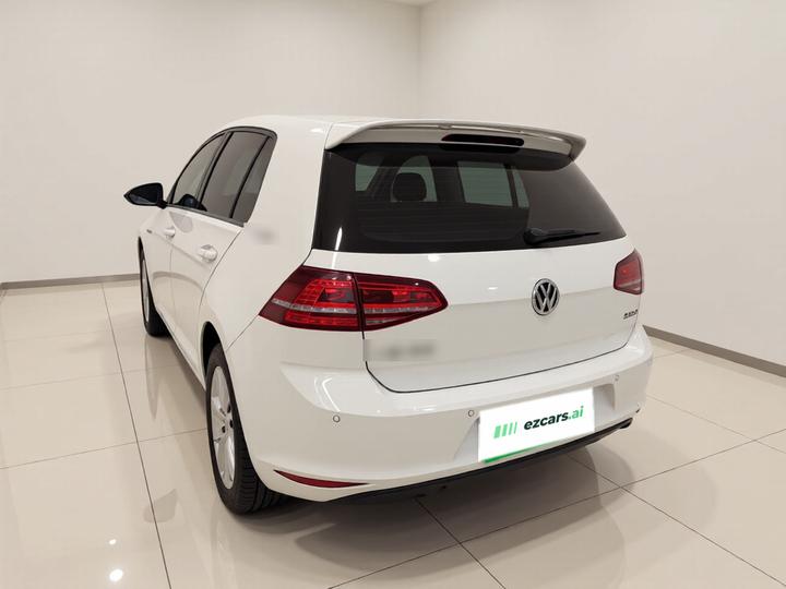 Golf 2017 230TSI AT Comfort Anniversary Edition photo 4
