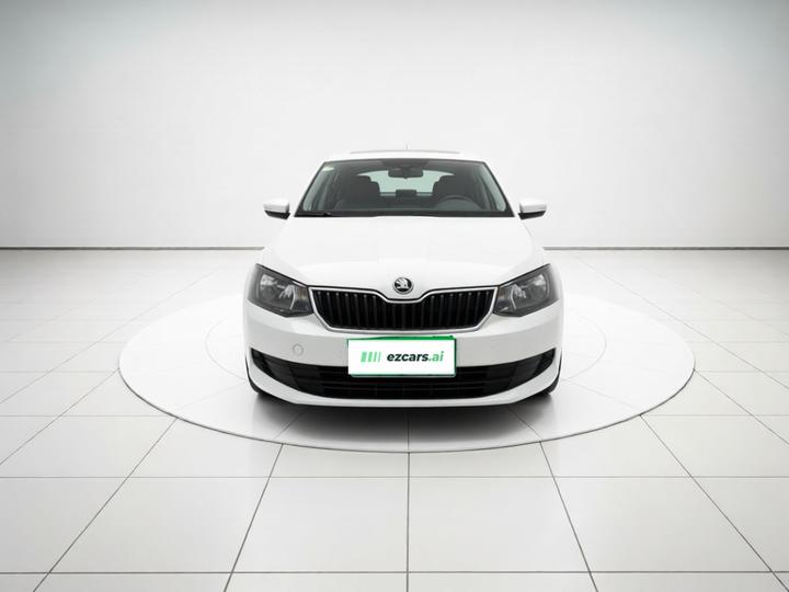 Fabia 2015 1.4L MT photo 2