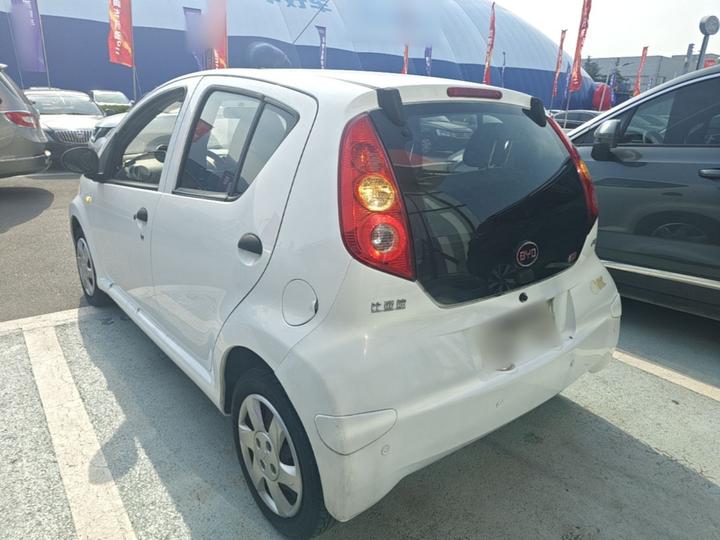 F0 2015 1.0L AMT photo 4