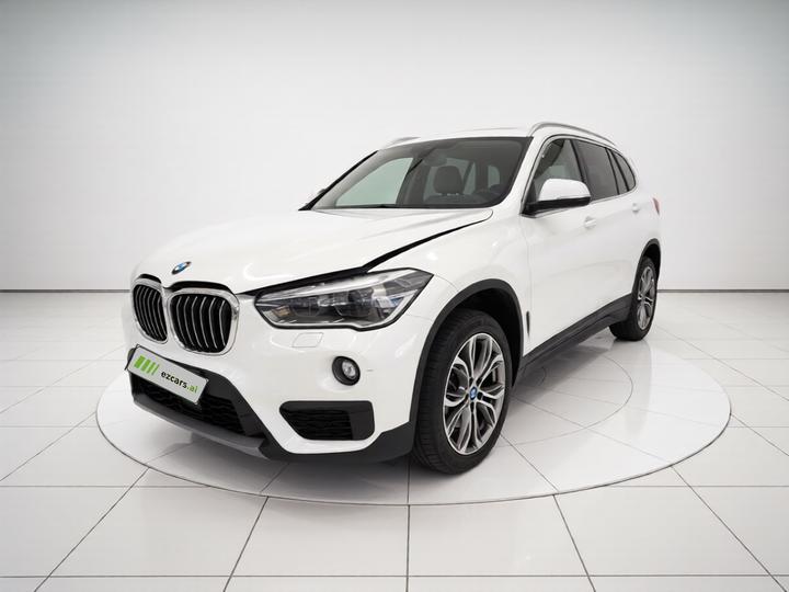 X1 2018 sDrive20Li Leading