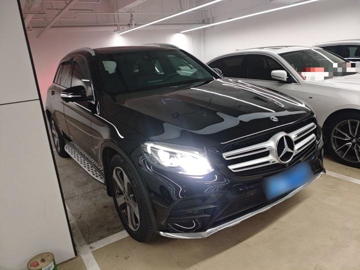 GLC 2017 GLC 260 4MATIC Luxury photo 3