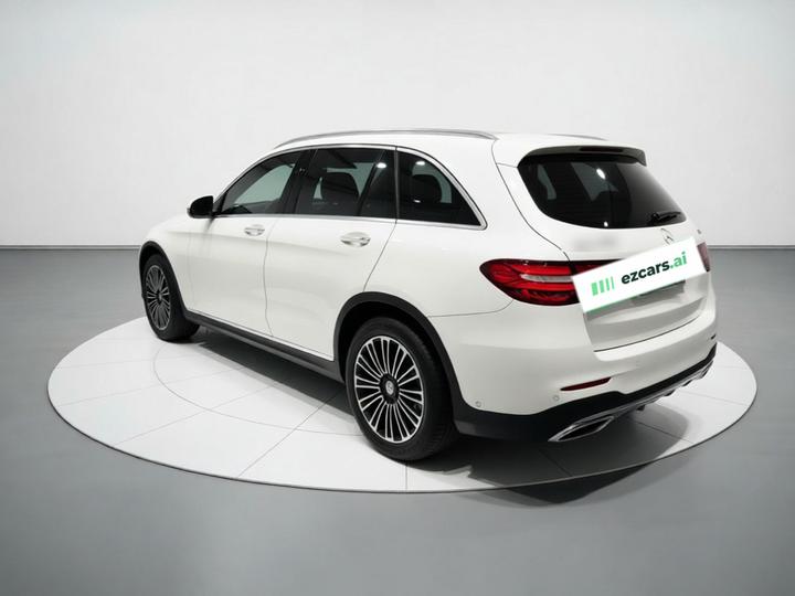 GLC 2017 GLC 260 4MATIC Dynamic photo 4
