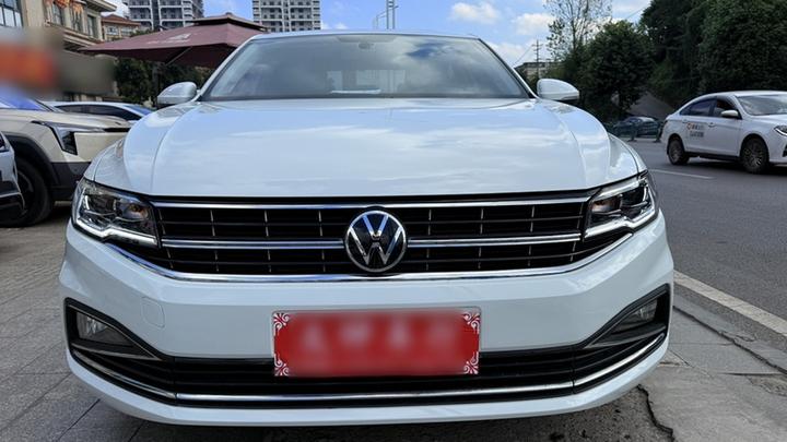 Bora 2021 1.5L AT Luxury Connected photo 2