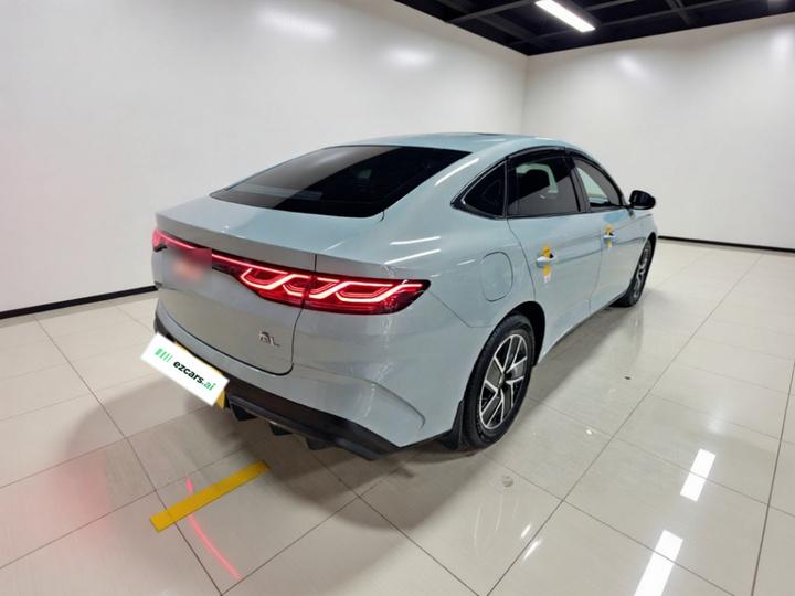 Qin L 2024 DM-i 120KM Leading photo 6