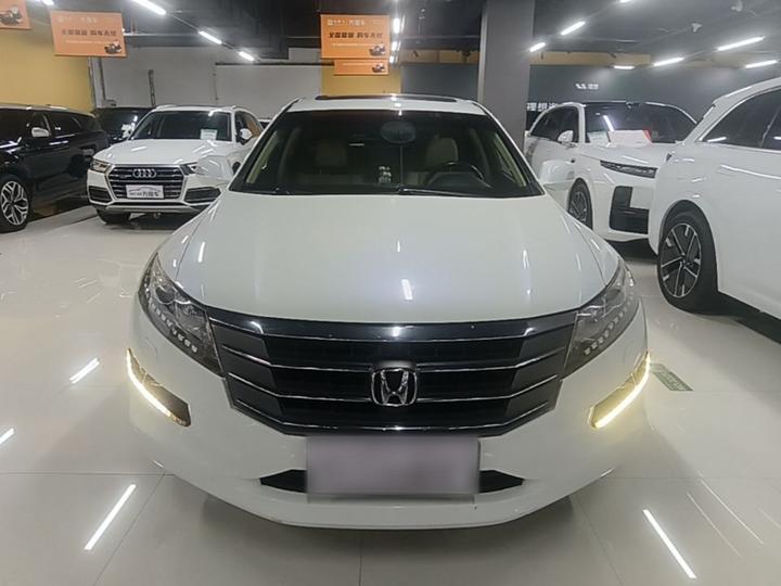 2012 2.4L Luxury photo 2