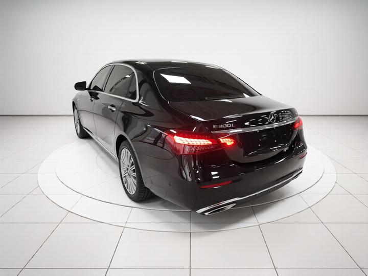 E-Class 2023 E 300 L Fashion photo 4