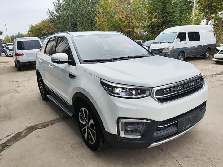 CS55 2017 1.5T AT photo 3