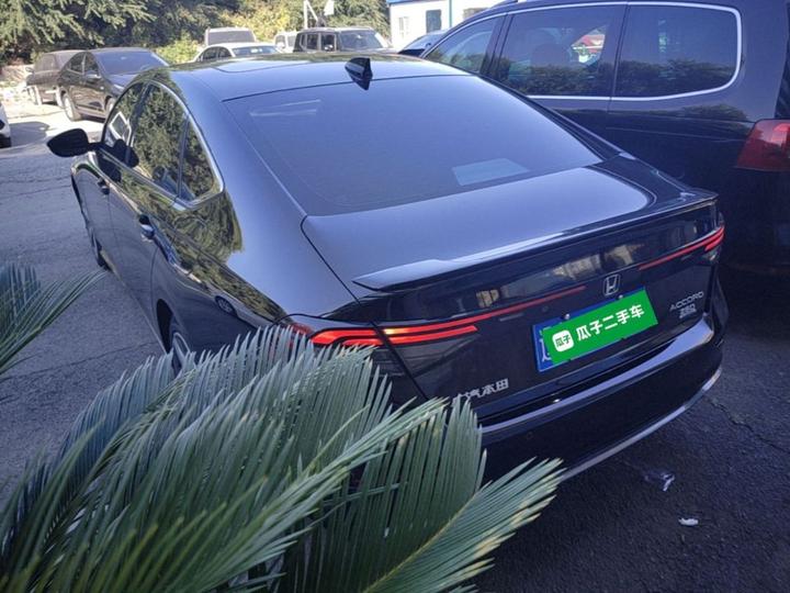 Accord 2023 260TURBO Excellence photo 4