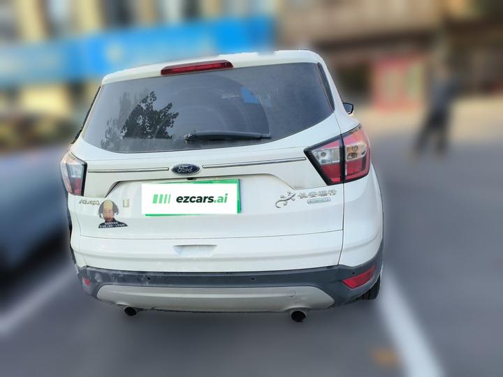 Kuga 2018 EcoBoost 180 RWD photo 5