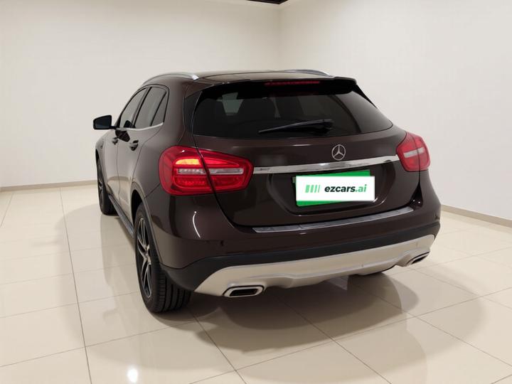 GLA 2015 GLA 220 4MATIC Fashion photo 4