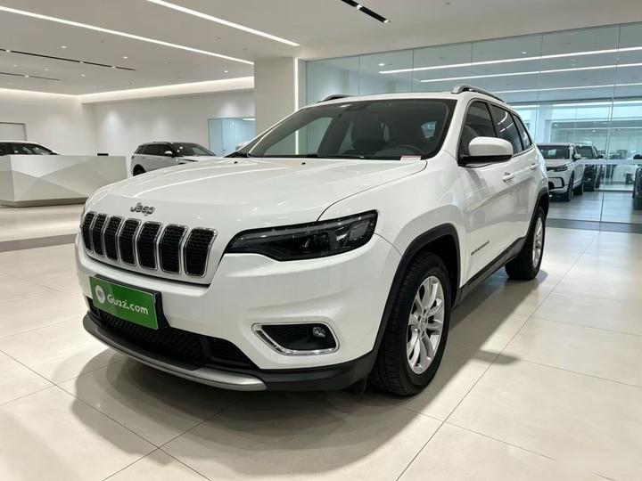 Cherokee 2019 2.0T RWD Smart China V