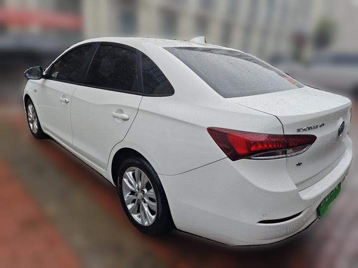 Excelle 2018 15T DCT Elite China V photo 4