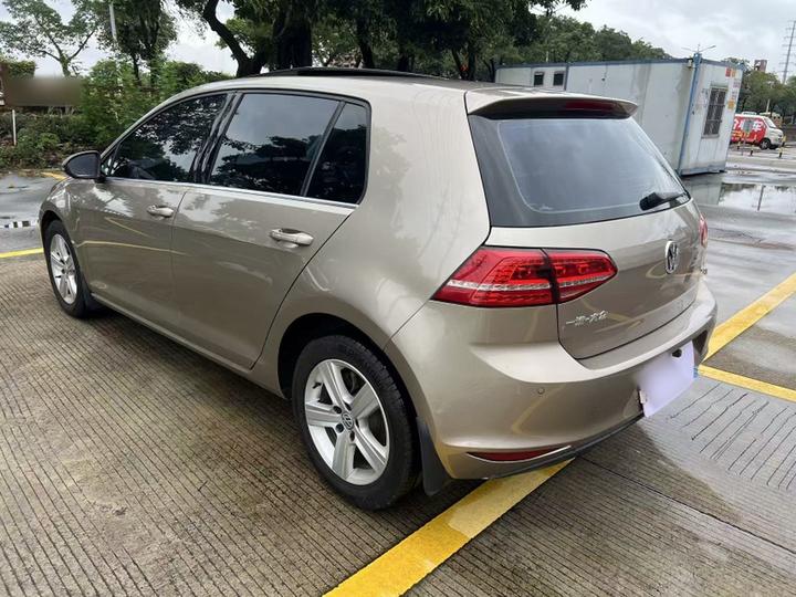 Golf 2016 1.6L AT Comfort photo 4